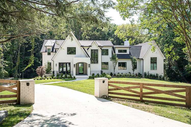 1913 Cromwell Dr Nashville, TN 37215