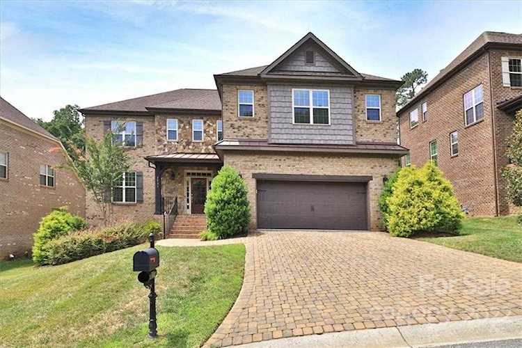 3731 Windbluff Dr Charlotte, NC 28277
