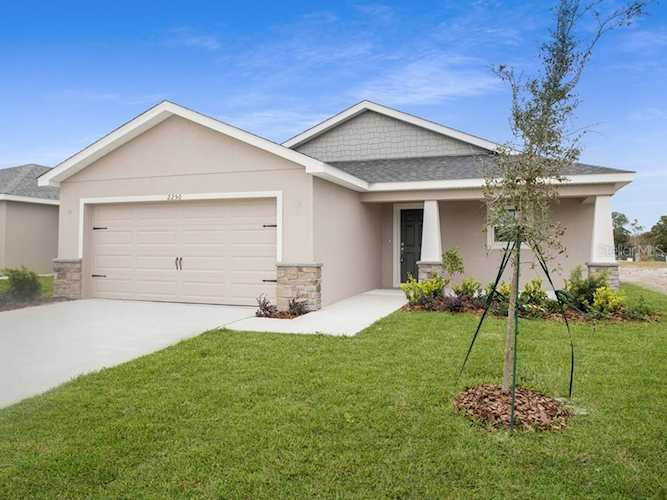 2250 Majestic Span Ave Eagle Lake, FL 33839