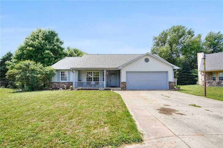 811 Meadow Ct Mooresville, IN 46158