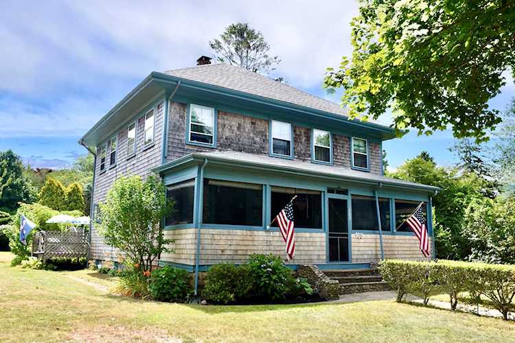 169 Shore Road Buzzards Bay, MA 02532