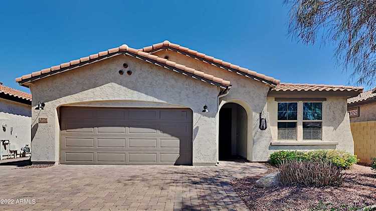 9738 W Los Gatos Drive Peoria, AZ 85383
