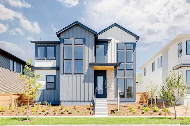 10037 E 61st Ave Denver, CO 80238