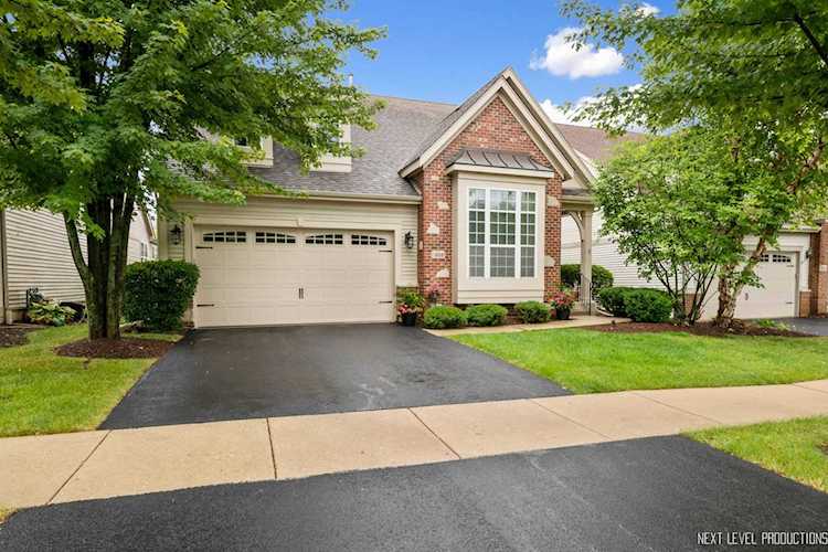 1659 Briarheath Dr Aurora, IL 60505
