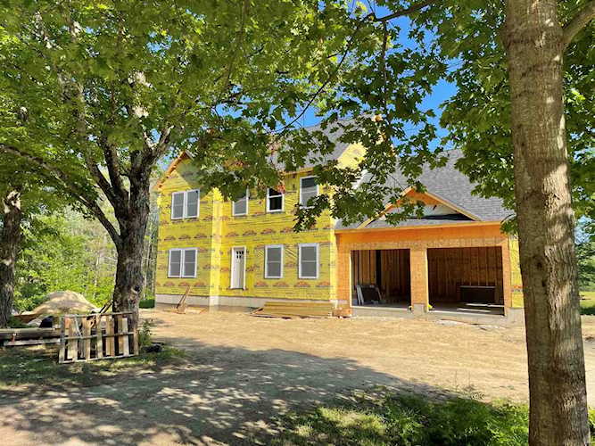 641 Old Hillsboro Rd Henniker, NH 03242