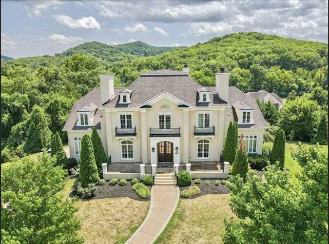 484 Sterns Xing Brentwood, TN 37027 | MLS 2409475 Photo 1