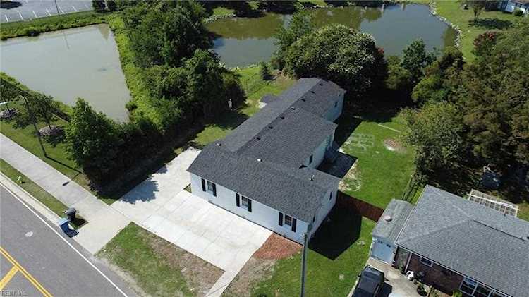 4889 Bonney Rd Virginia Beach, VA 23462 | MLS 10447937 Photo 1