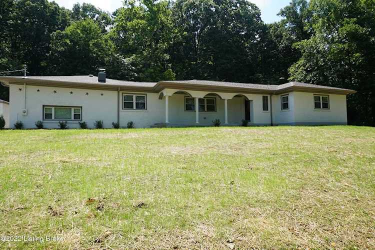 10501 Mitchell Hill Rd Fairdale, KY 40118