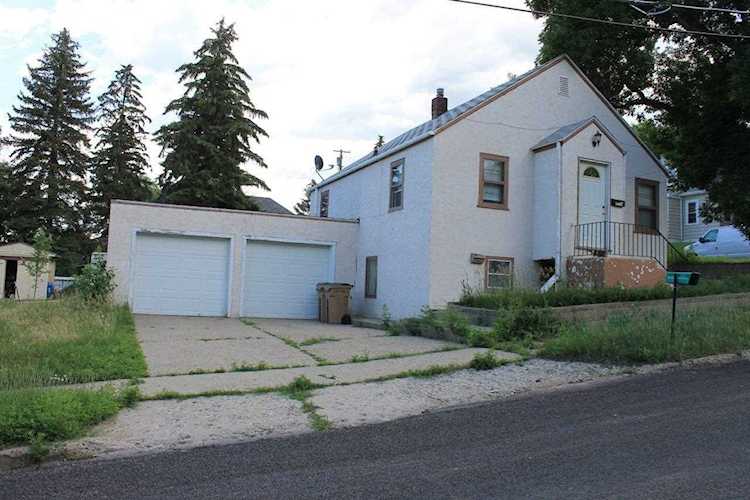 511 SE 7th St Minot, ND 58701