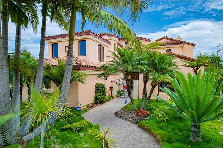 711 Country Club Lane Coronado, CA 92118