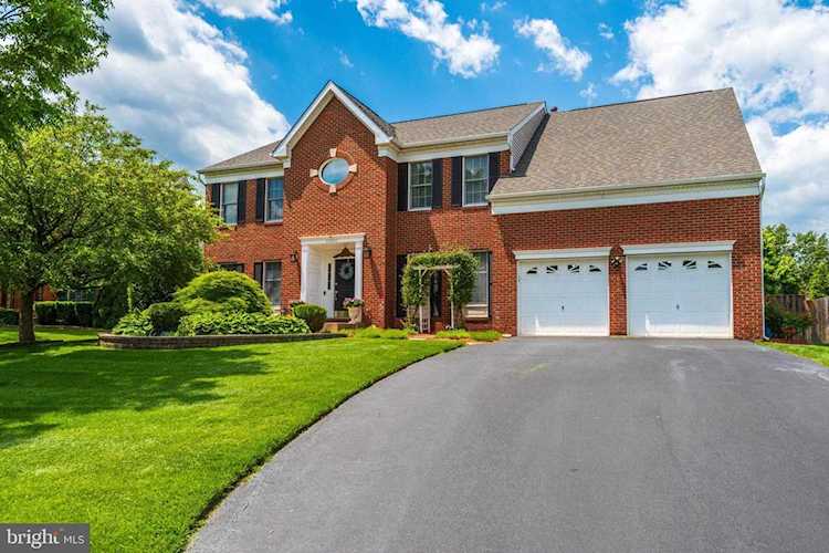 43600 Winthrop Ct Ashburn, VA 20147