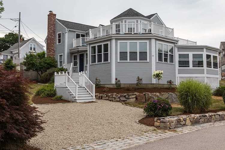 14 Stockbridge St Cohasset, MA 02025