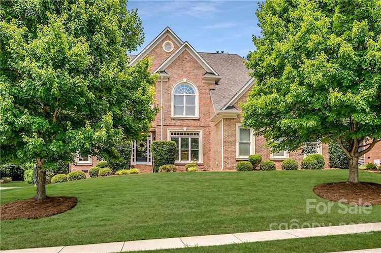 7404 Stonehaven Dr Marvin, NC 28173