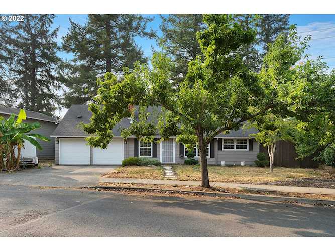 20412 SE Alder Gresham, OR 97030