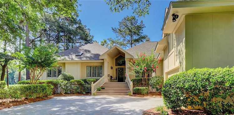 8 Castle Hall Ln Hilton Head Island, SC 29928