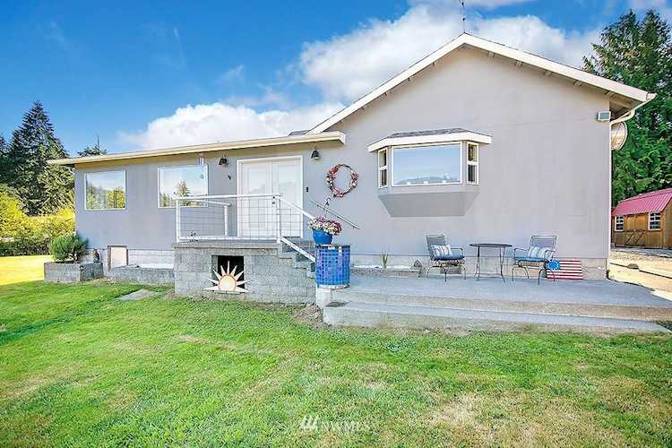 740 Spencer Creek Rd Kalama, WA 98625