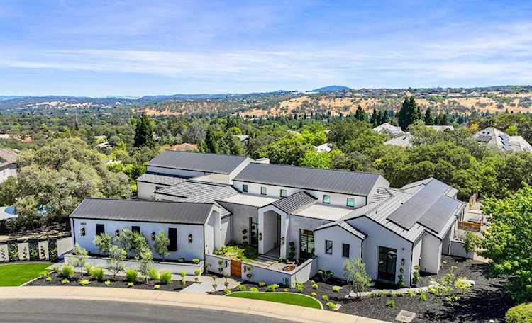 2893 Capetanios Drive El Dorado Hills, CA 95762