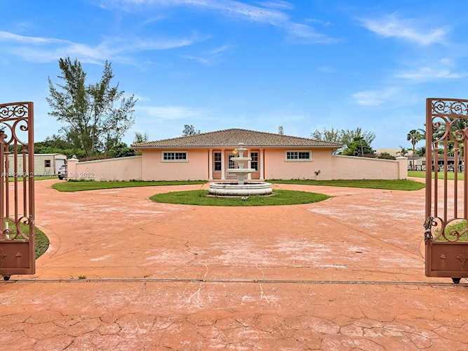 4701 SW 143rd Ave Miramar, FL 33027