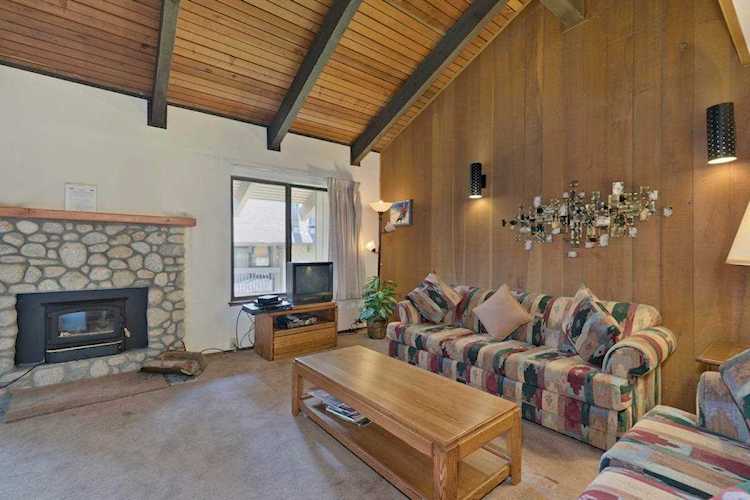 2113 Meridian Blvd #126 Mammoth Lakes, CA 93546-000
