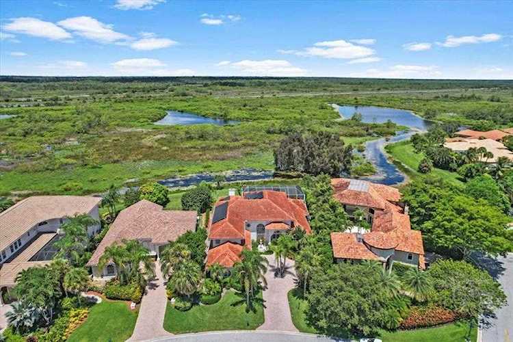 46 Cayman Place Palm Beach Gardens, FL 33418