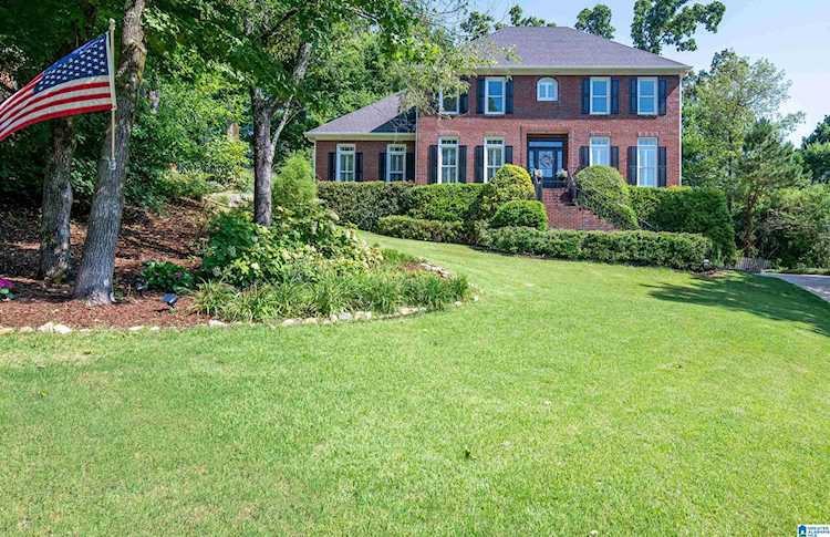 909 Teaberry Lane Hoover, AL 35244