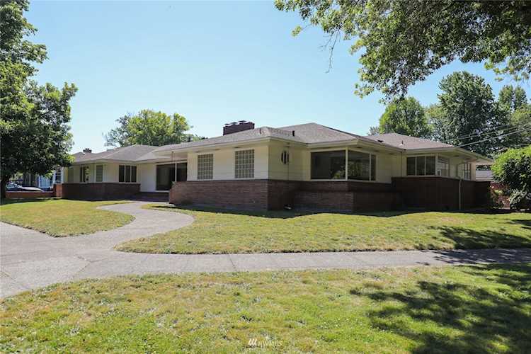 1525 18th Ave Longview, WA 98632 MLS# 1973634 | PNWR.com Photo 1