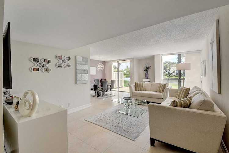 610 Bridgewood Drive Boca Raton, FL 33434
