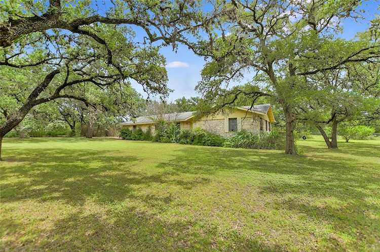 268 Kinnikinik LOOP Austin, TX 78737