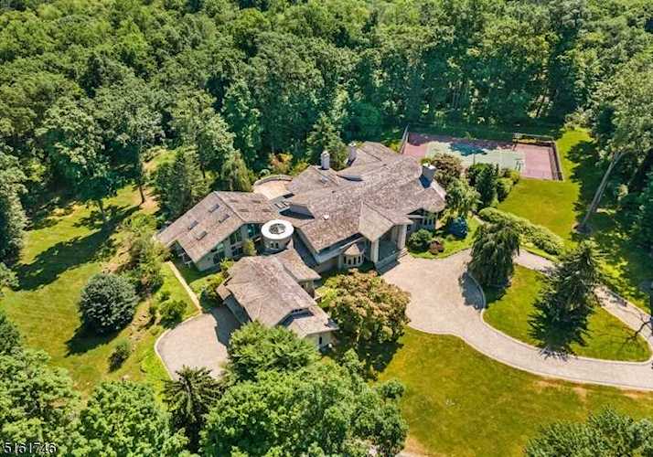 38 Sheepfield Farms Drive Harding Twp., NJ 07920