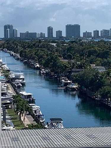 13499 Biscayne Blvd #810 North Miami, FL 33181