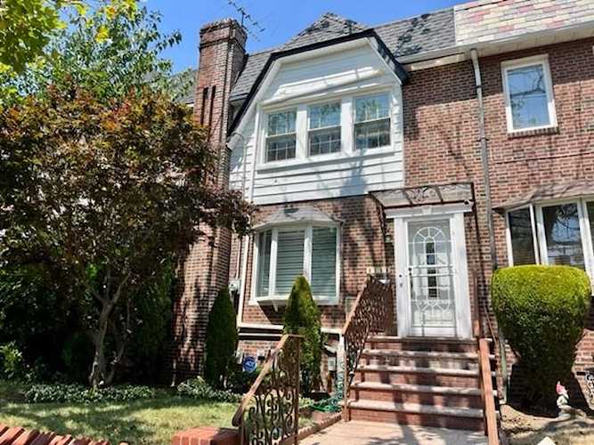 3111 Avenue R Brooklyn, NY 11234