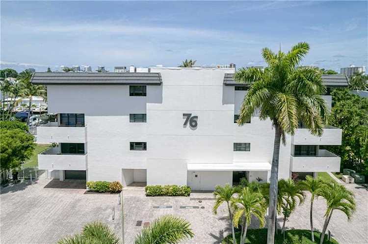 76 Isle of Venice Dr #F Fort Lauderdale, FL 33301