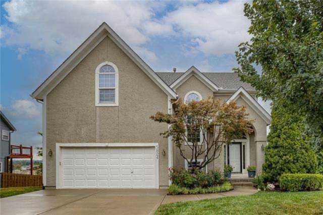 5824 Noreston St Shawnee, KS 66218