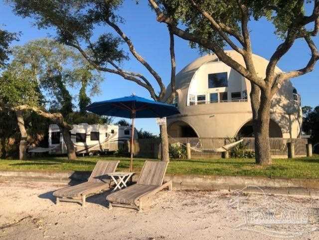634 Silvershore Dr Pensacola, FL 32507