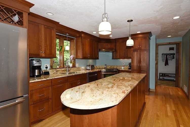 204 Marion Rd Middleboro, MA 02346