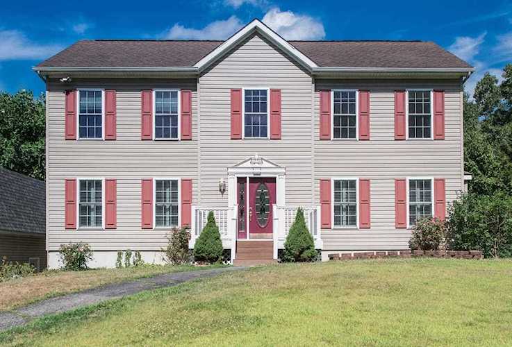 6 Windsor Hill Lloyd, NY 12528 | Val Kerr Team Photo 1