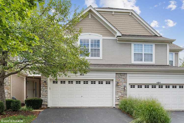 482 Vaughn Circle Aurora, IL 60504