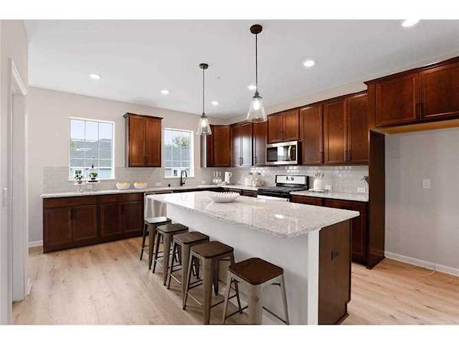 393 Rum River Way Anoka, MN 55303