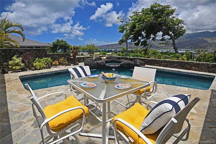 171 Nawiliwili Street Honolulu, HI 96825