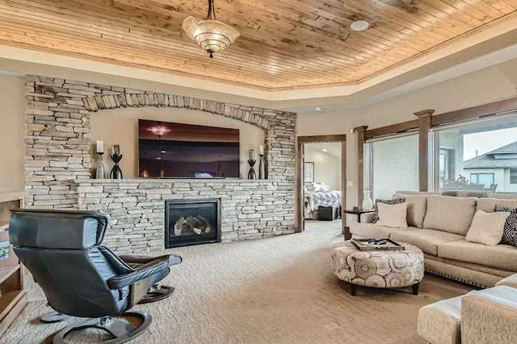 11033 Amen Circle NE Blaine, MN 55449