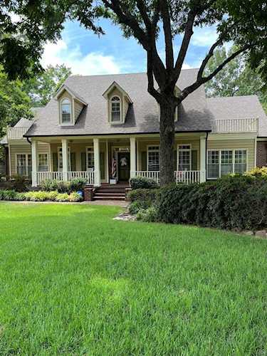 8781 Somerset Ln Germantown, TN 38138