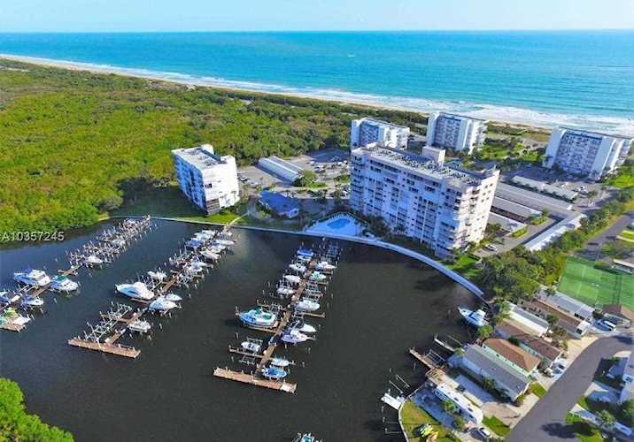 5163 N Highway A1A #217 Hutchinson Island, FL 34949