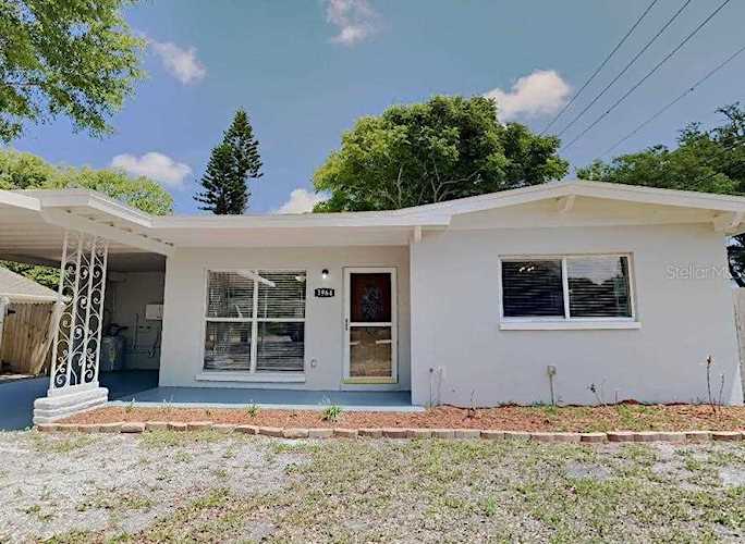 1964 Pinehurst Dr Clearwater, FL 33763