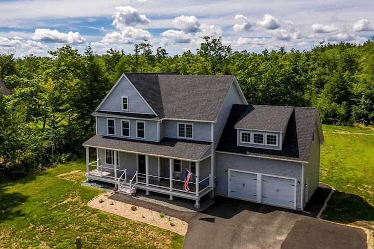 25 Route 107 Brentwood, NH 03833