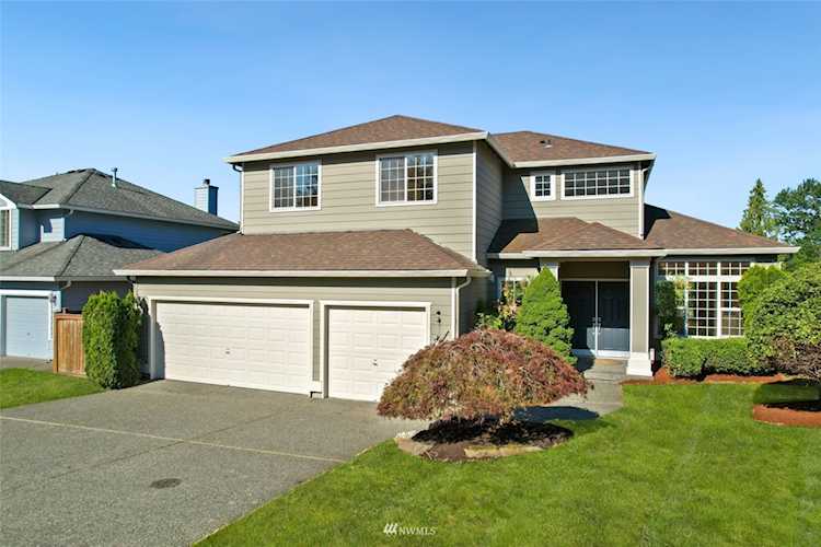 8013 119th Ave SE Newcastle, WA 98056