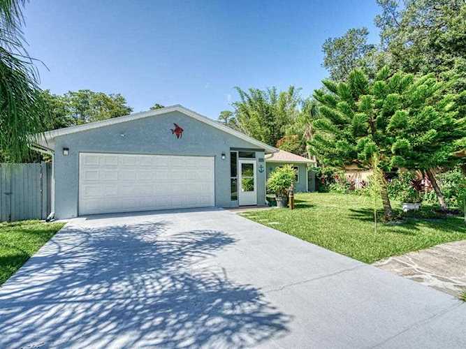 8040 Brown Pelican Ave New Port Richey, FL 34653