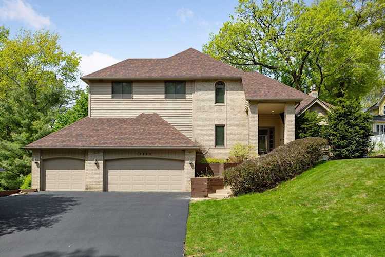 13469 Georgia Drive Apple Valley, MN 55124