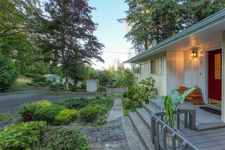 407 Mount Pleasant Rd Kelso, WA 98626