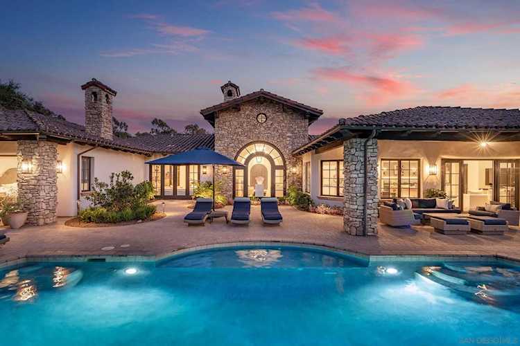 18348 Calle Stellina Rancho Santa Fe, CA 92091
