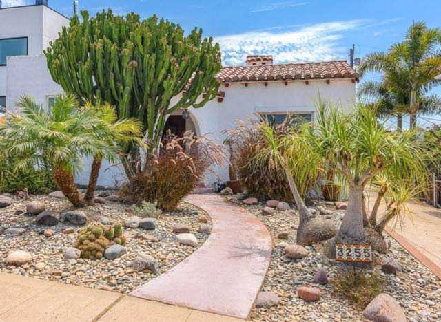 3255 Hawk St Mission Hills (San Diego), CA 92103